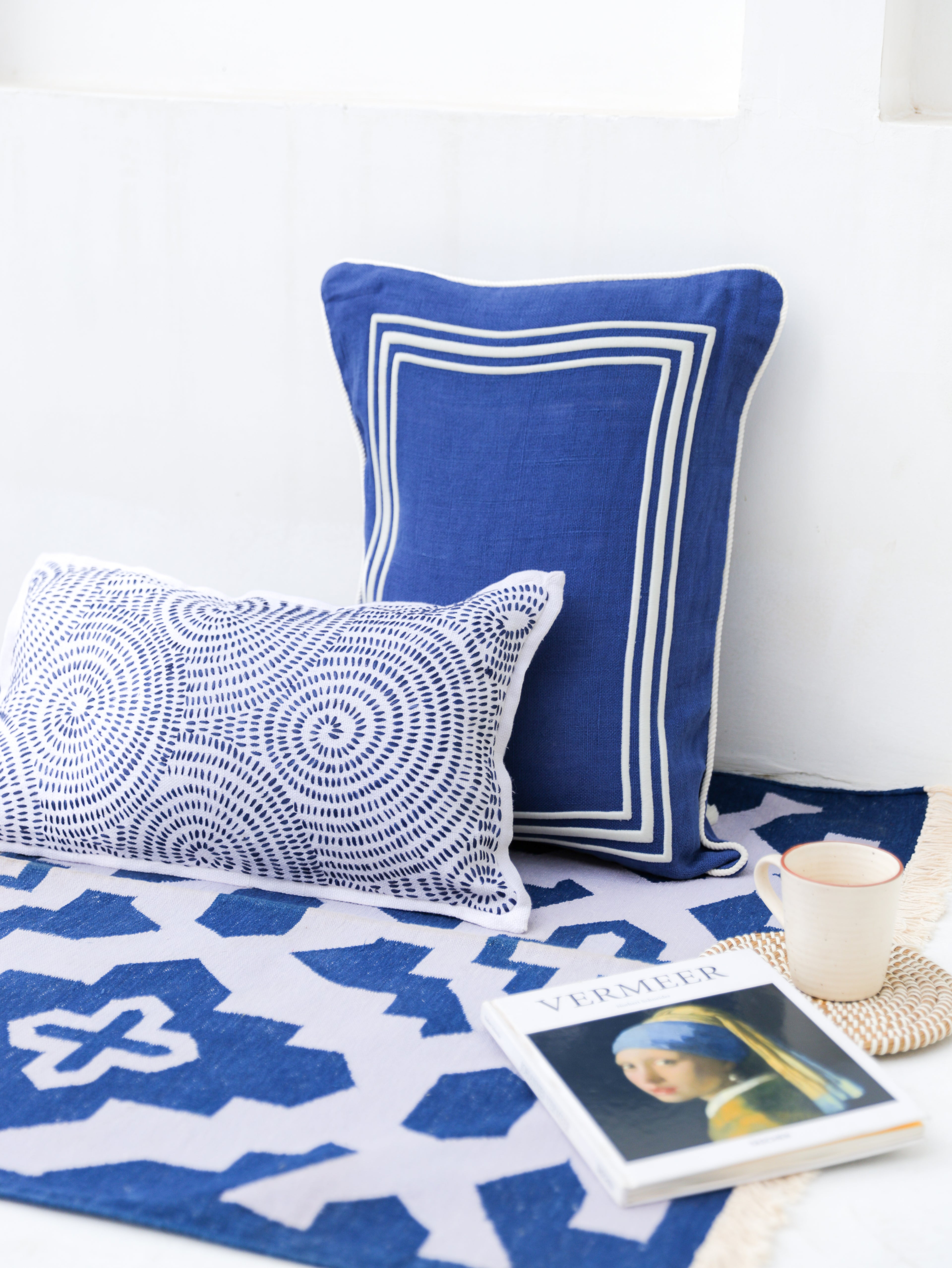 LINE EMBROIDERY RECTANGLE BLUE  CUSHION
