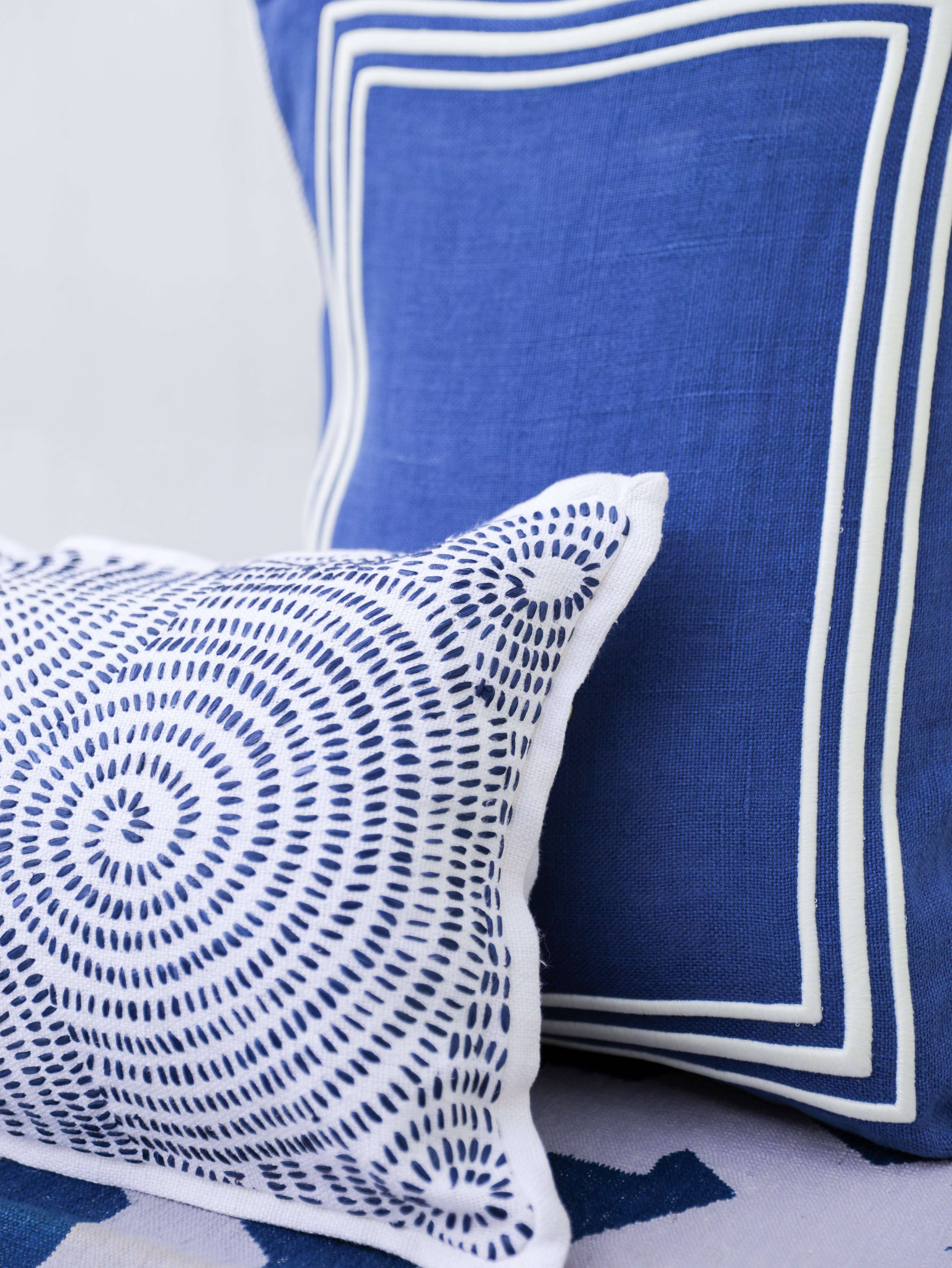 LINE EMBROIDERY RECTANGLE BLUE  CUSHION