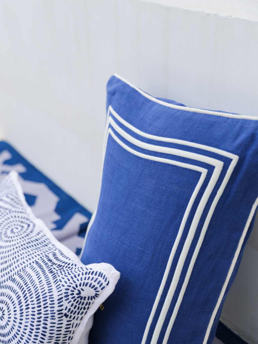 LINE EMBROIDERY RECTANGLE BLUE  CUSHION