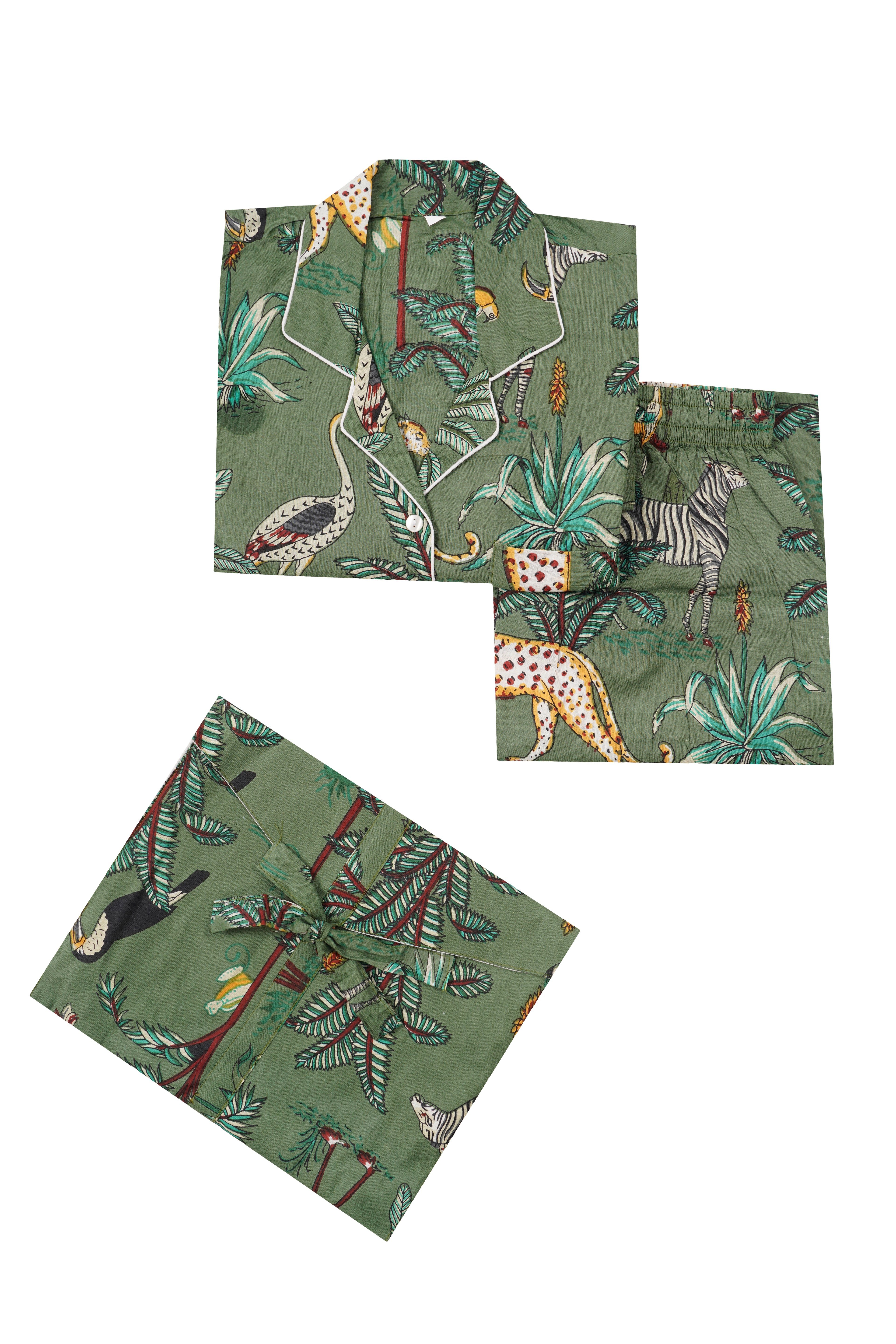 JUNGLE SCENE DARK GREEN