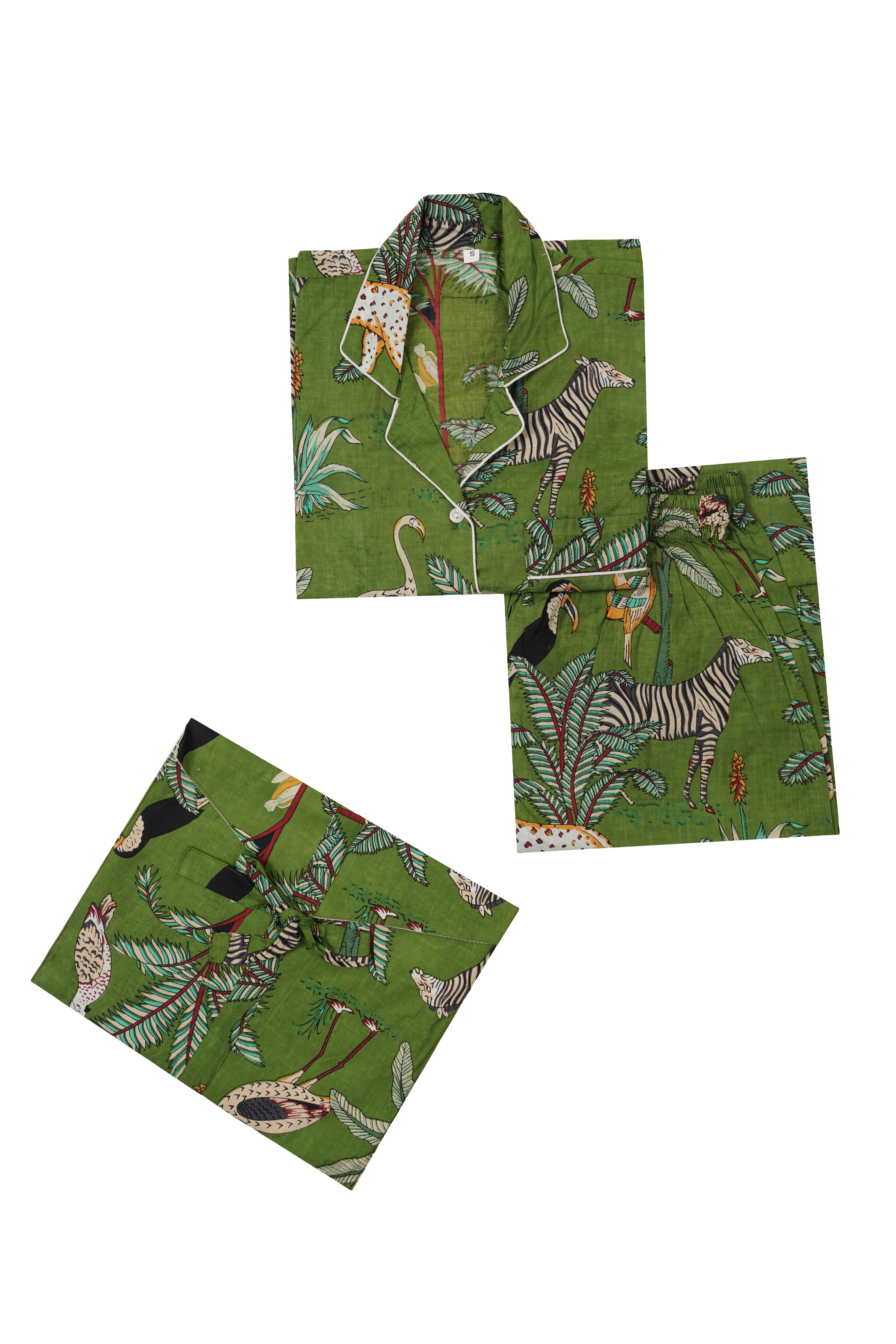 JUNGLE SCENE PALE GREEN