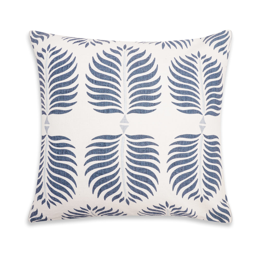 20X20 BLUE  & CREAM  LEAF  PATTERN CUSHION