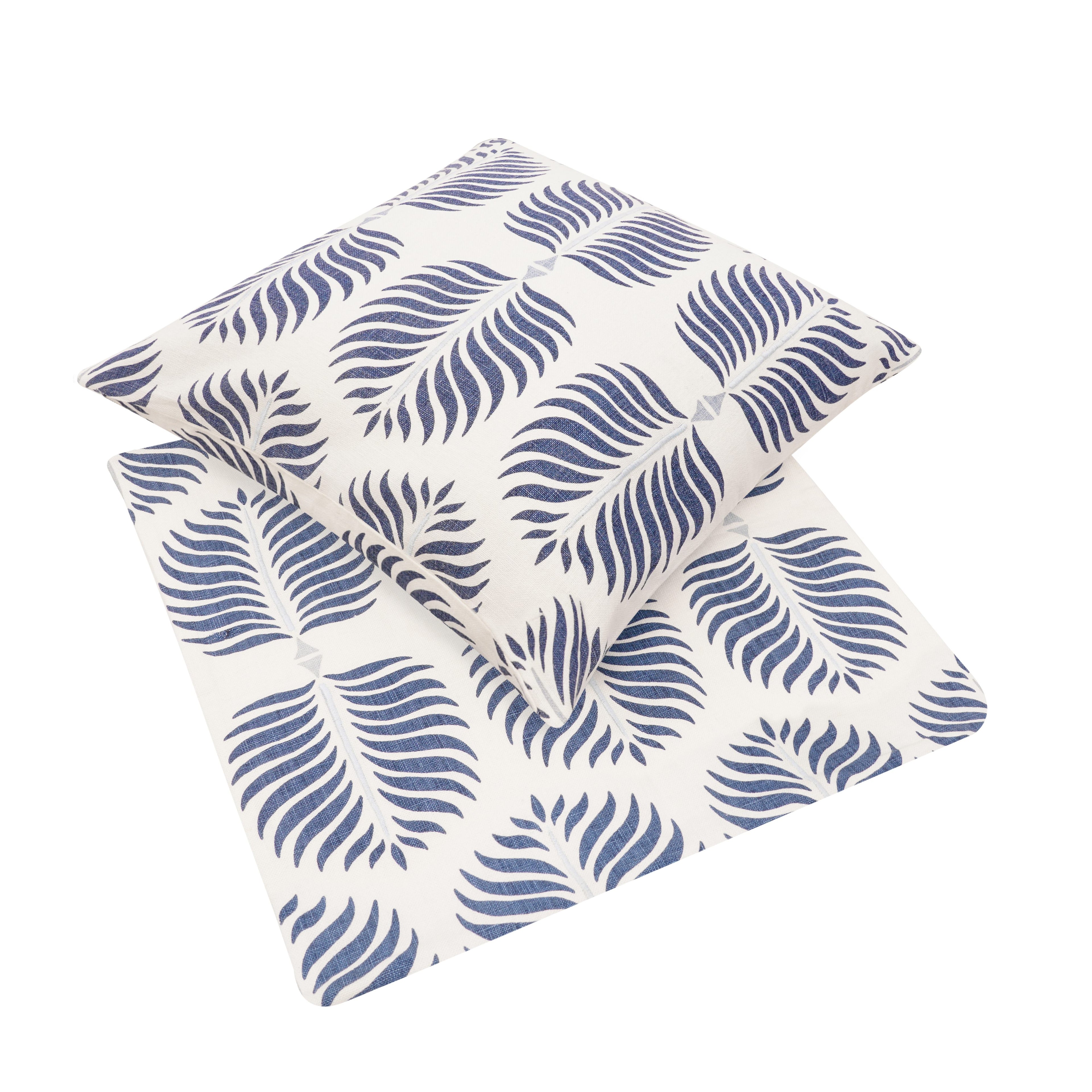 20X20 BLUE  & CREAM  LEAF  PATTERN CUSHION