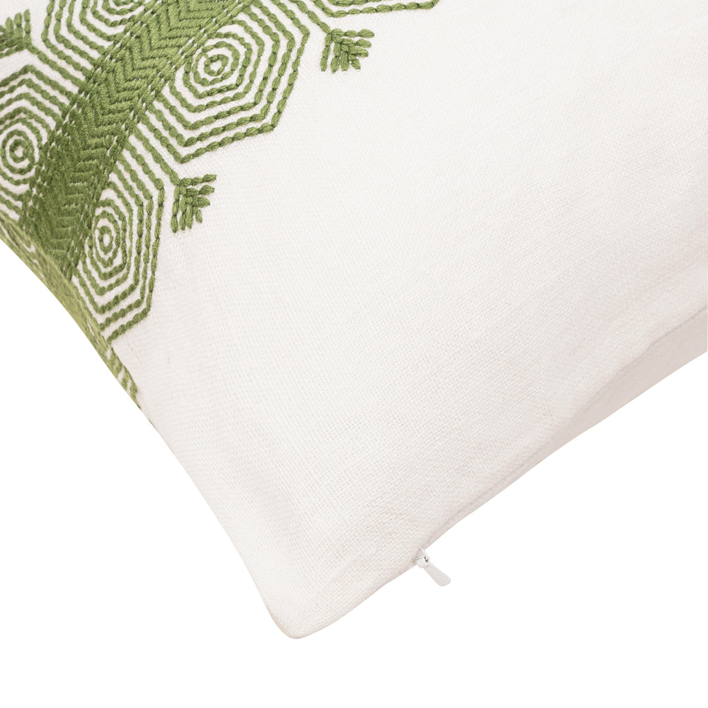 THE BUCKLE CUSHION EMERALD GREEN
