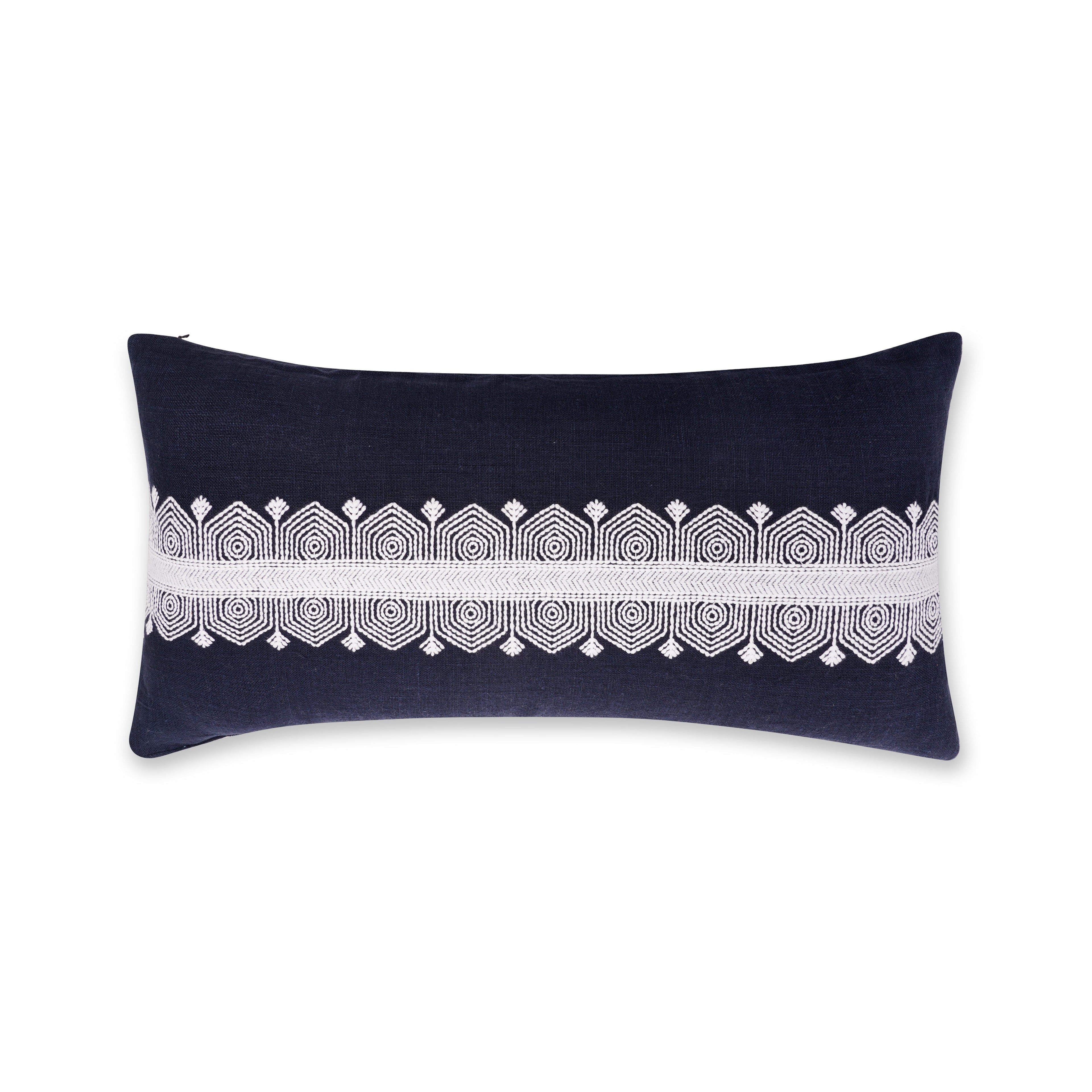 THE BUCKLE CUSHION DARK BLUE