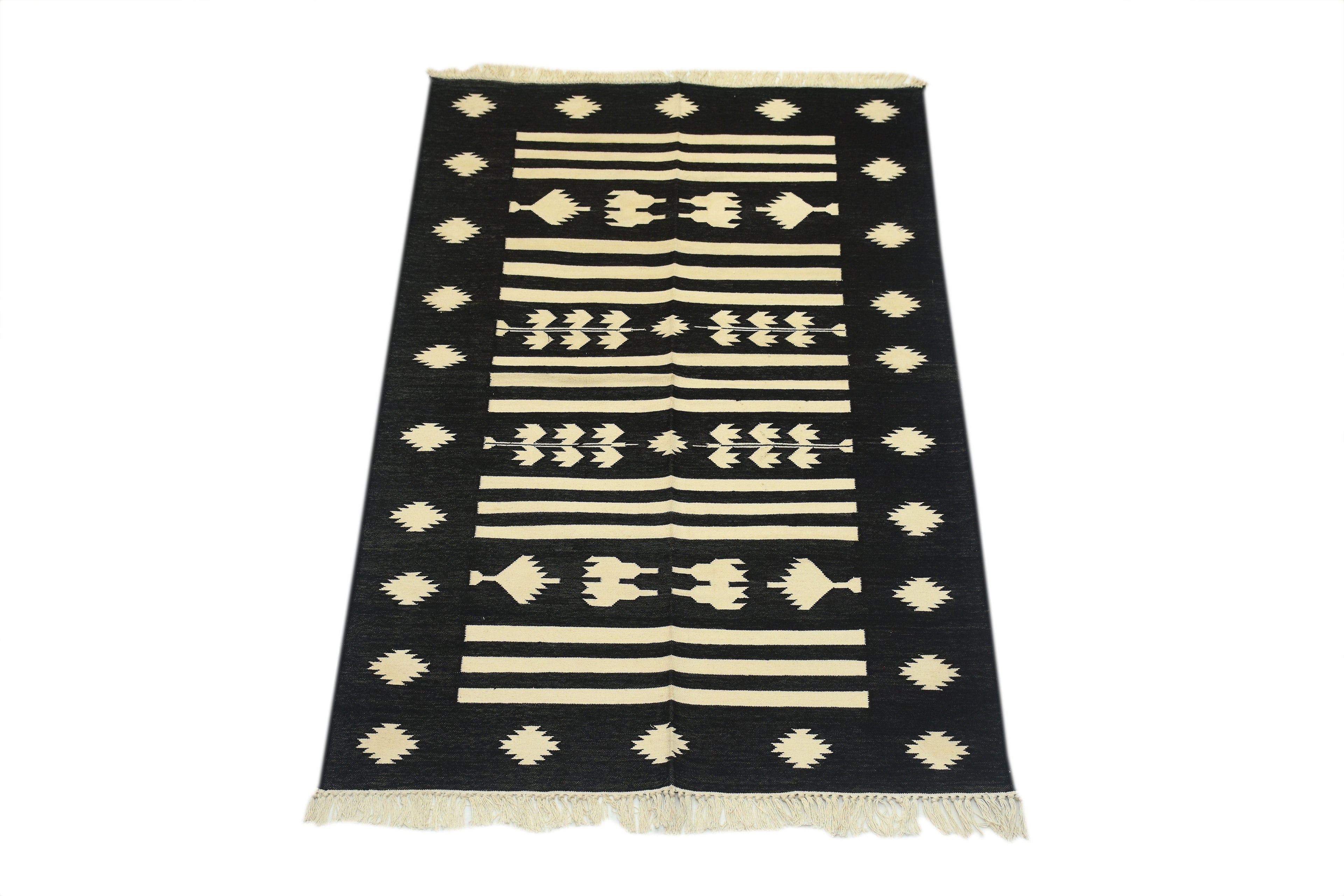 THE BLACK BUTTI RUG