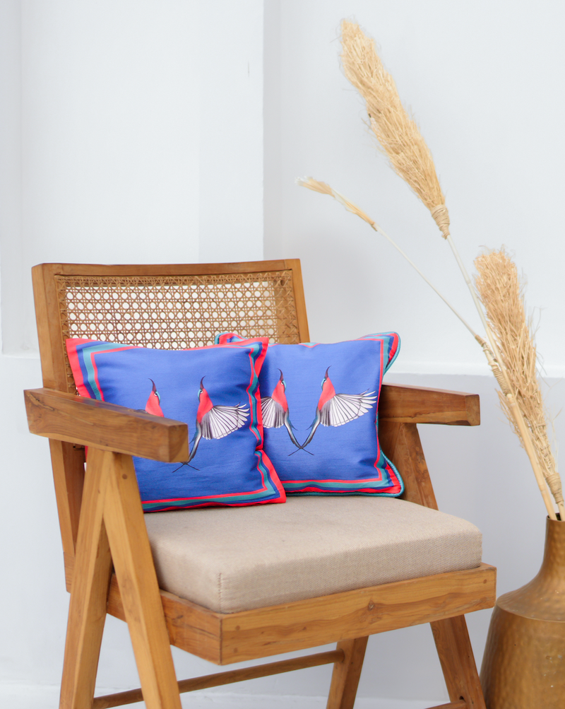 THE 2 BIRD CUSHION WITHOUT PIPING