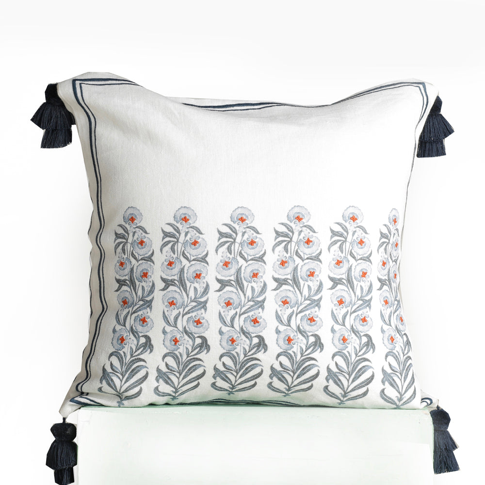 THE GARDEN CUSHION THE FLOWER BUTTI CUSHION