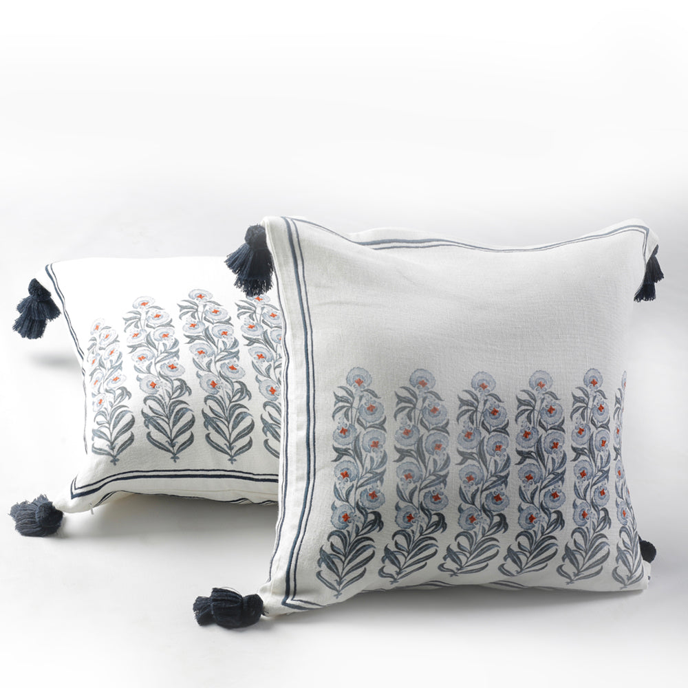 THE GARDEN CUSHION THE FLOWER BUTTI CUSHION