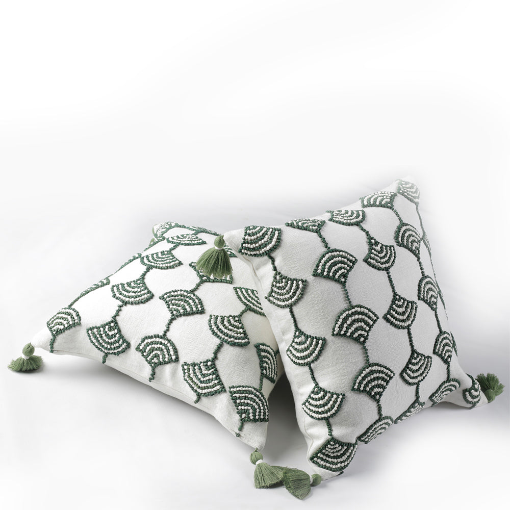 THE GREEN MACRAME CUSHION