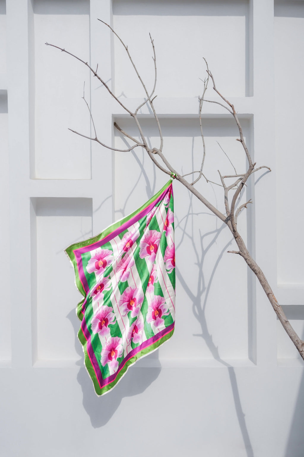 ORCHID PINK  BORDER SCARF